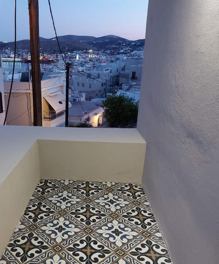 Ermoupolis Hidden Gems Apartman Kültér fotó
