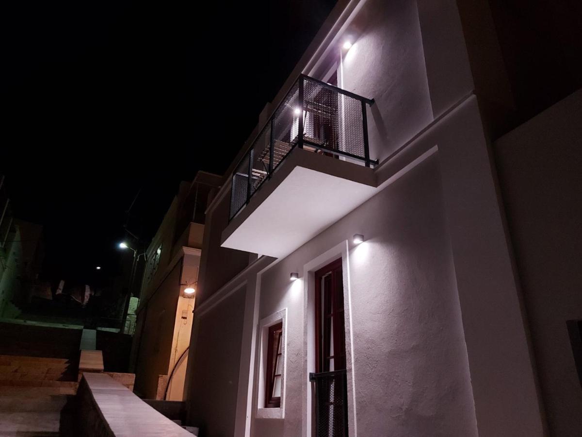 Ermoupolis Hidden Gems Apartman Kültér fotó